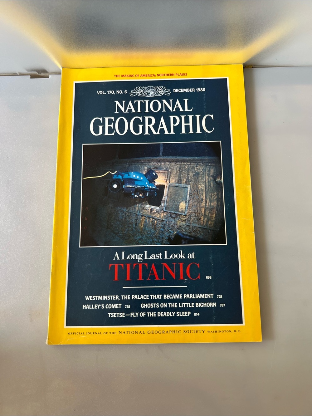 December 1986 issue of National Geographic magazine